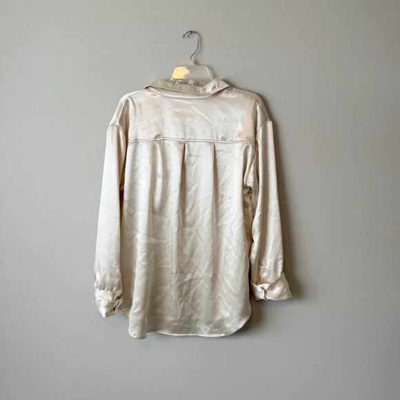 NWT Free People Shooting for the Moon Satin Button Down - Picture 10 of 11